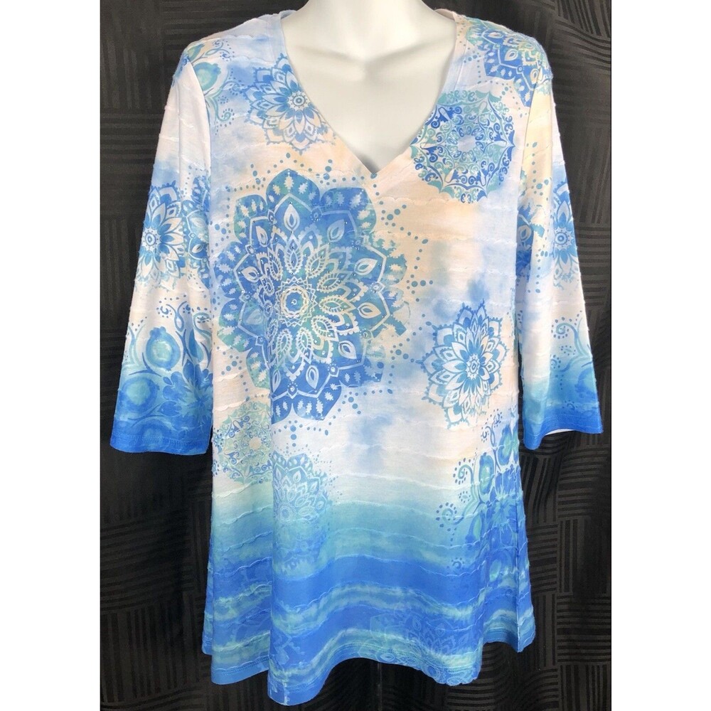 Time & Tru Tunic top S blue/white floral ombre V-Neck 3/4 sleeve BoHo hippie